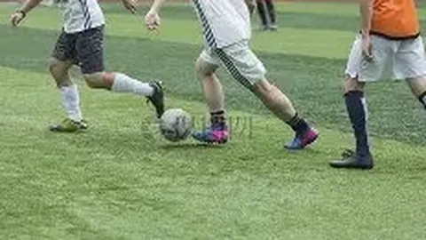 揭秘！广东男篮领跑CBA之谜：杜峰慧眼识珠，杨铭离任背后的心酸真相